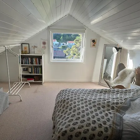 Stort Hus Med Utsikt, Hage Og Veranda Casa de Férias *